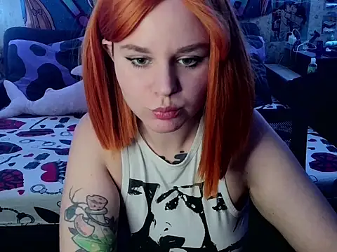 Snapshot of HelloKaterina15 chatting on March 10, 5:11 am HelloKaterina15 online show from March 10, 5:11 am