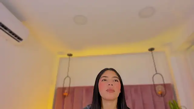 Haily b online show from March 12, 8:04 pm