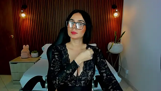 Snapshot of zakia23_ chatting on March 12, 7:17 pm zakia23 online show from March 12, 7:17 pm