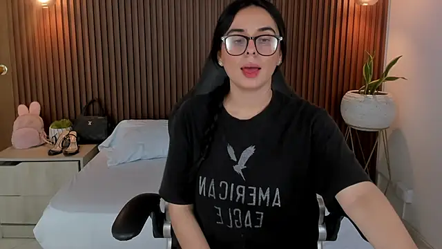 Snapshot of zakia23_ chatting on March 21, 7:13 pm zakia23 online show from March 21, 7:13 pm