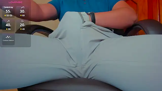 MxsterJohn online show from March 3, 11:03 pm