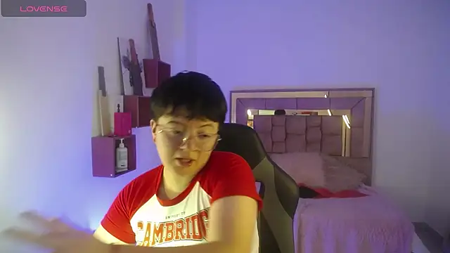 safyka online show from March 6, 3:14 am