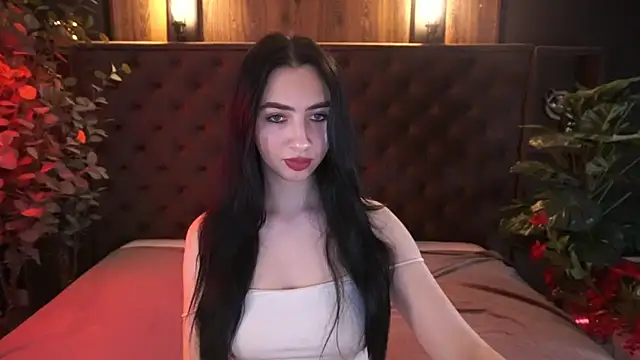 WildKittenX  online show from March 29, 5:40 am