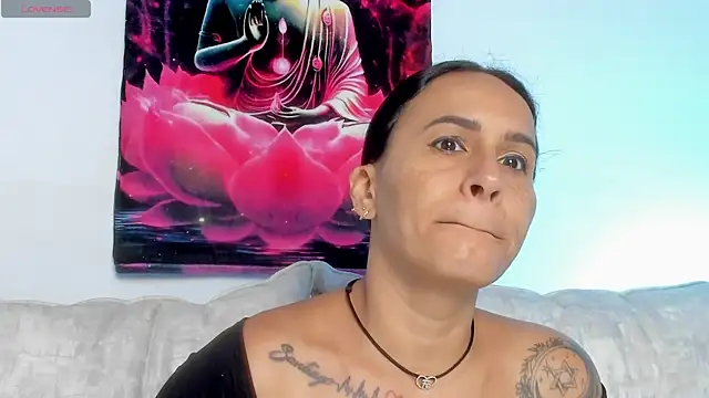 Sara Charmy online show from April 16, 11:11 am