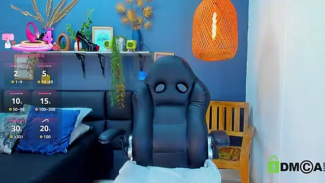 yessila parker online show from March 27, 9:21 am