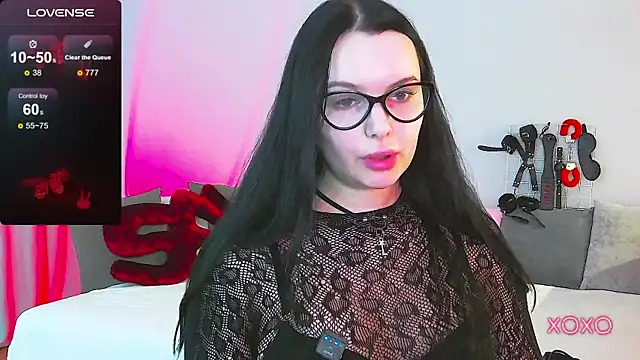Miss Vic online show from May 22, 7:08 pm