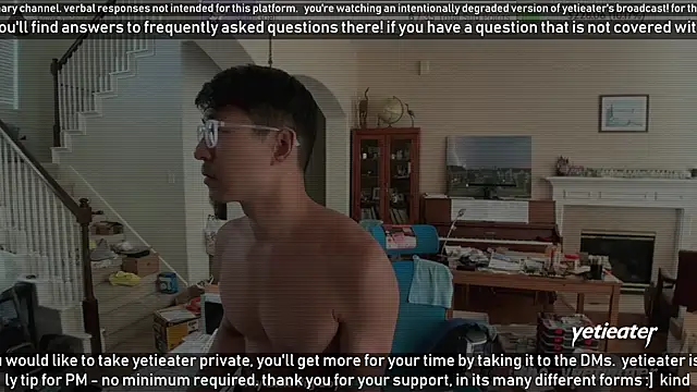 Snapshot of yetieater chatting on March 10, 5:29 pm yetieater online show from March 10, 5:29 pm