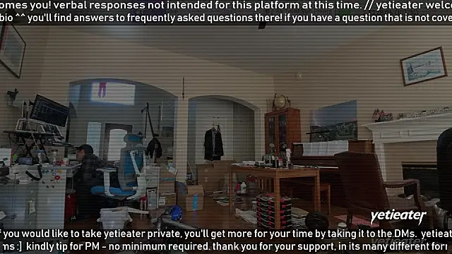 Snapshot of yetieater chatting on January 31, 7:11 pm yetieater online show from January 31, 7:11 pm