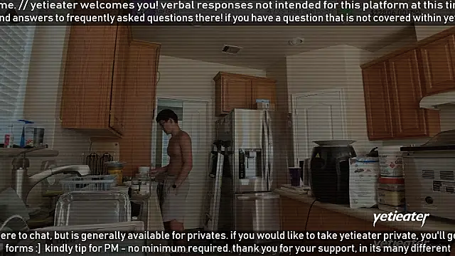 Snapshot of yetieater chatting on March 4, 5:08 pm yetieater online show from March 4, 5:08 pm