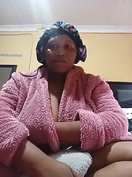 JuicyMilkyTizzy online show from June 17, 7:55 am