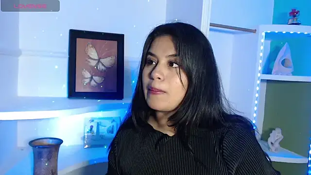 SamanthaSmiithh online show from November 6, 11:04 pm