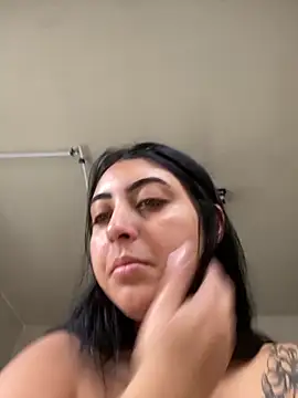 mayteziinhaa online show from September 29, 5:29 pm