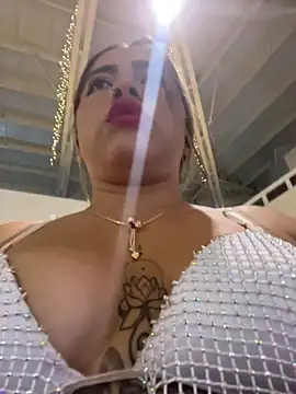 lunaxxx 69 online show from January 5, 10:46 pm