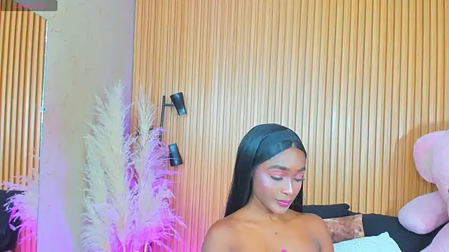 Snapshot of AlexiaAbbey chatting on July 15, 7:08 pm AlexiaAbbey online show from July 15, 7:08 pm