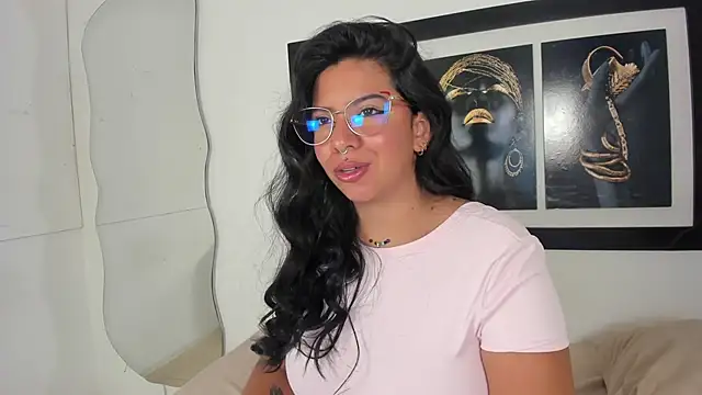 emilyy cooperr online show from December 15, 12:09 pm