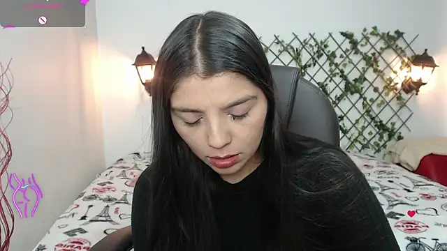 issa  nassar online show from September 24, 1:47 pm