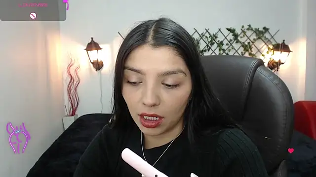 issa  nassar online show from October 3, 1:19 pm