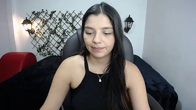 issa  nassar online show from November 10, 2:16 pm