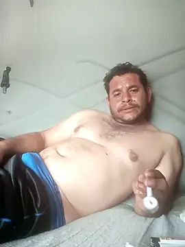 reycorona online show from February 18, 8:16 pm