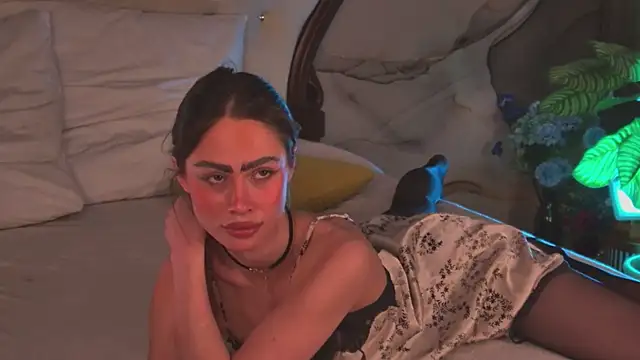 Amanda River online show from March 9, 8:46 pm