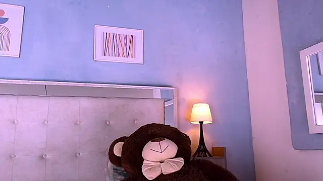 Emily Castillo 1 online show from December 21, 5:03 am