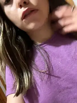 Snapshot of floooohv chatting on November 23, 8:25 am floooohv online show from November 23, 8:25 am