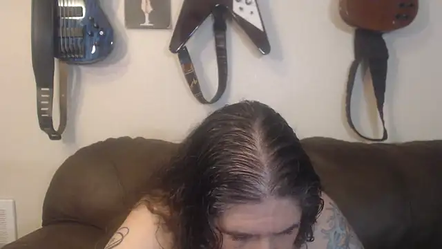 Dreaming Of Blue online show from March 7, 7:27 pm