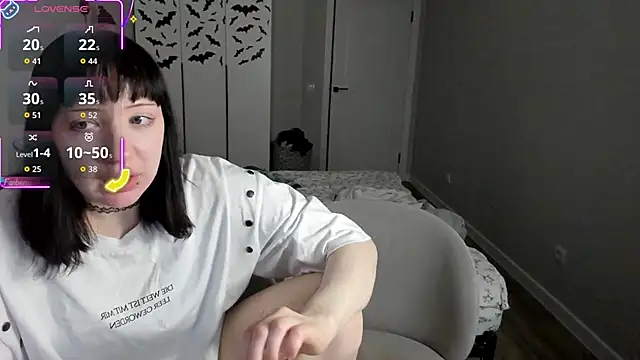 Snapshot of JayMollyy chatting on February 6, 4:43 pm JayMollyy online show from February 6, 4:43 pm