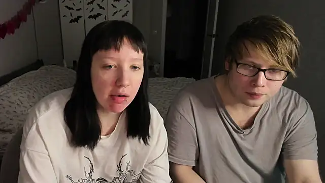 JayMollyy online show from May 1, 8:13 pm