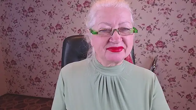 Maya Mayflower online show from October 26, 4:07 am