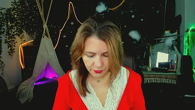 NicoleHitman online show from March 9, 1:15 pm