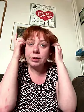 VeraaFlynn online show from March 6, 6:32 am