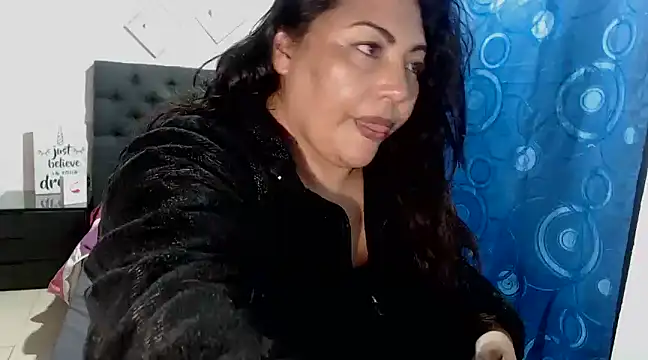 dihayara online show from December 6, 3:30 am