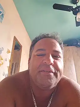 PsalmingPlat online show from April 18, 4:00 pm