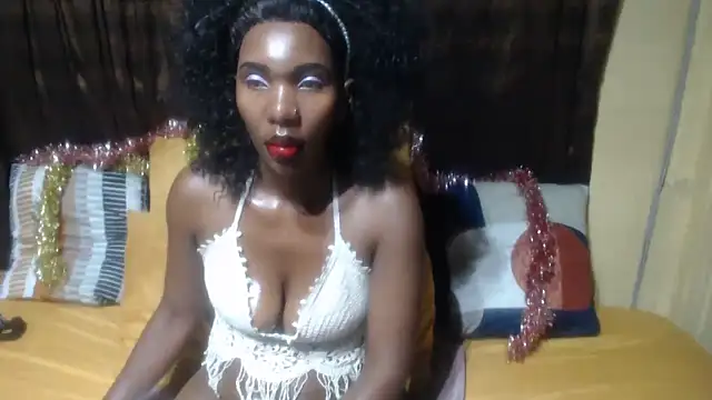 Snapshot of DarkSultryxxxx chatting on December 19, 1:23 am DarkSultryxxxx online show from December 19, 1:23 am