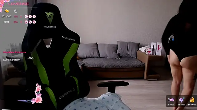 LisaAsianFlower online show from March 21, 5:11 am