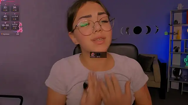 kiki swan online show from November 5, 10:48 am