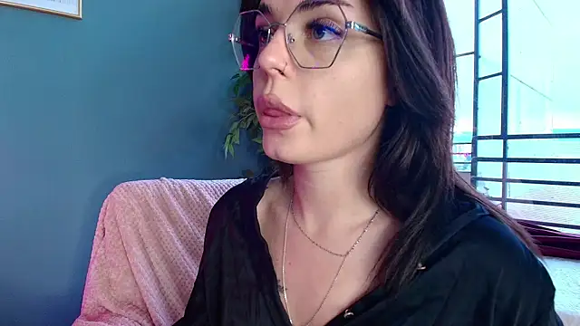 Perfect Moans online show from June 7, 4:05 am