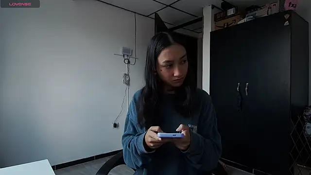 22Amatista online show from March 19, 2:57 pm