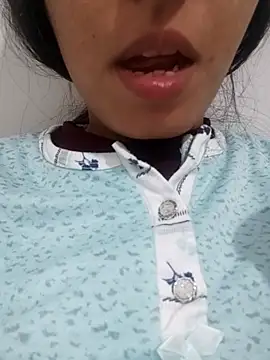 saraaxx1 online show from November 17, 10:10 am