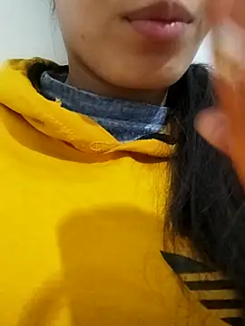 saraaxx1 online show from November 20, 9:20 am