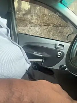 dam-her-boy online show from February 10, 11:47 am