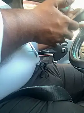 dam-her-boy online show from March 3, 11:16 am