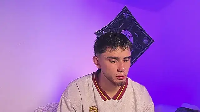 samevansx  online show from June 16, 1:47 pm