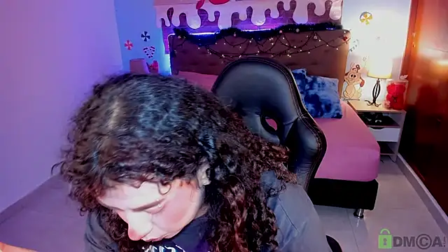  Lilly miller online show from December 20, 7:54 pm