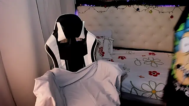  Lilly miller online show from January 7, 6:49 am