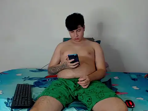 CrissConor online show from June 18, 4:44 pm