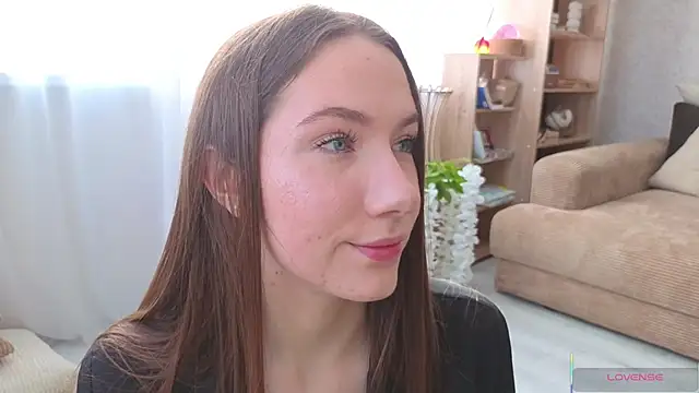 Kira mindnes online show from March 13, 5:47 am