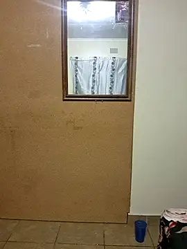 bakedsnackmmh online show from February 17, 8:04 pm