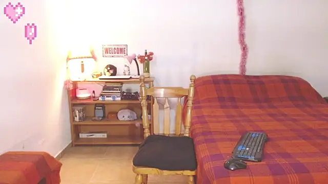 cute femboy420 online show from June 26, 11:53 pm